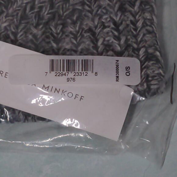 Rebecca Minkoff Marled Beanie & Arm Warmer Set In Black - NWT - Picture 7 of 7